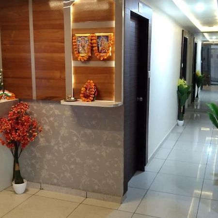 Hotel Atlanta Ahmedabad Exteriör bild