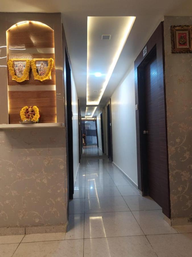 Hotel Atlanta Ahmedabad Exteriör bild